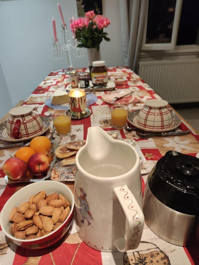 Bed and Breakfast Colette Alain Maxime Lapalisse Zewnętrze zdjęcie